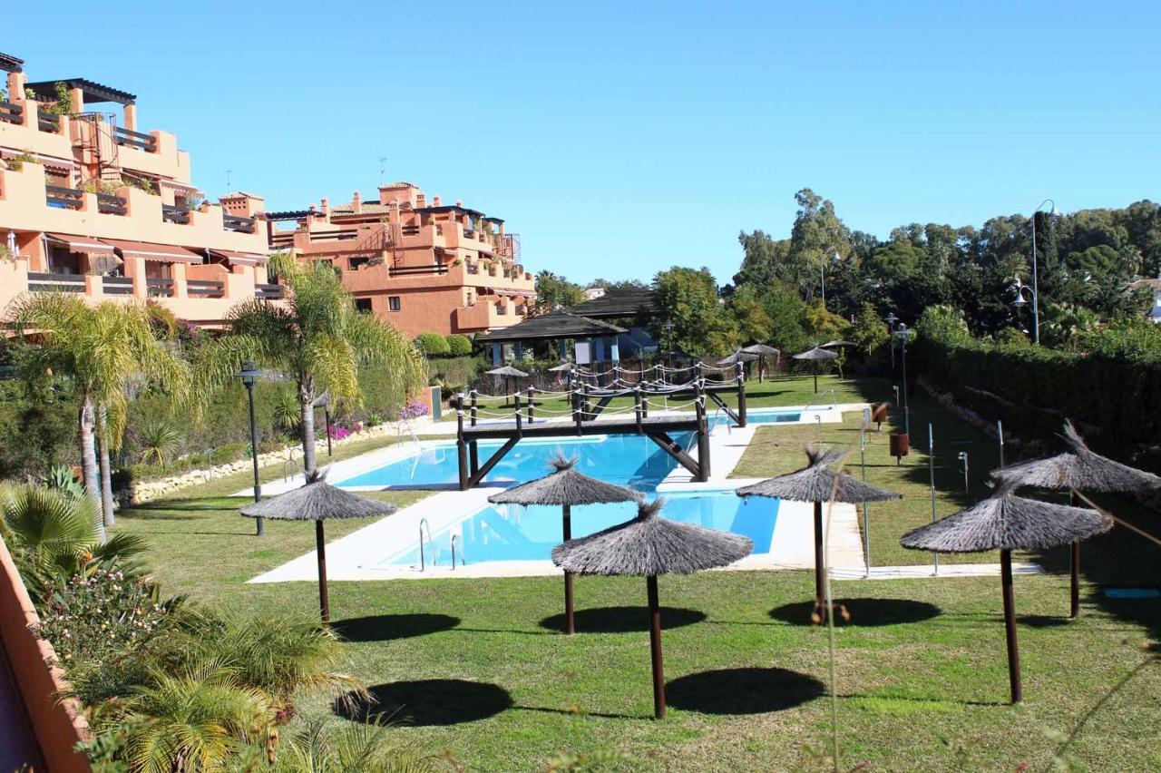 Apartamento Playa Angel Estepona Exterior foto